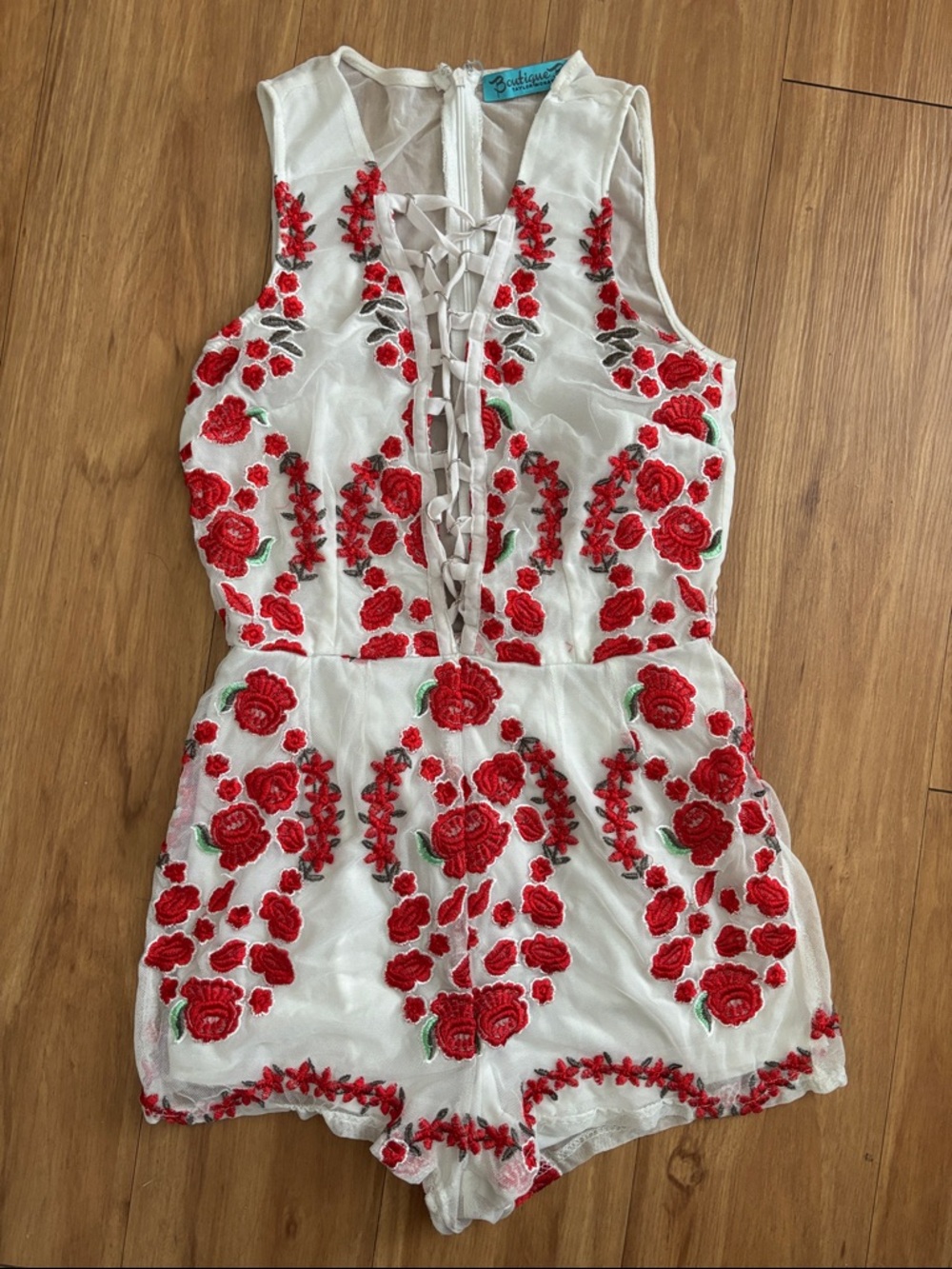 White Lace-Up Romper with Red Floral Embroidery